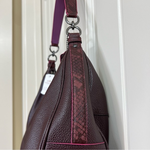 Coach Exotic Trim East West Harley Hobo in Oxblood - Picture 4 of 14